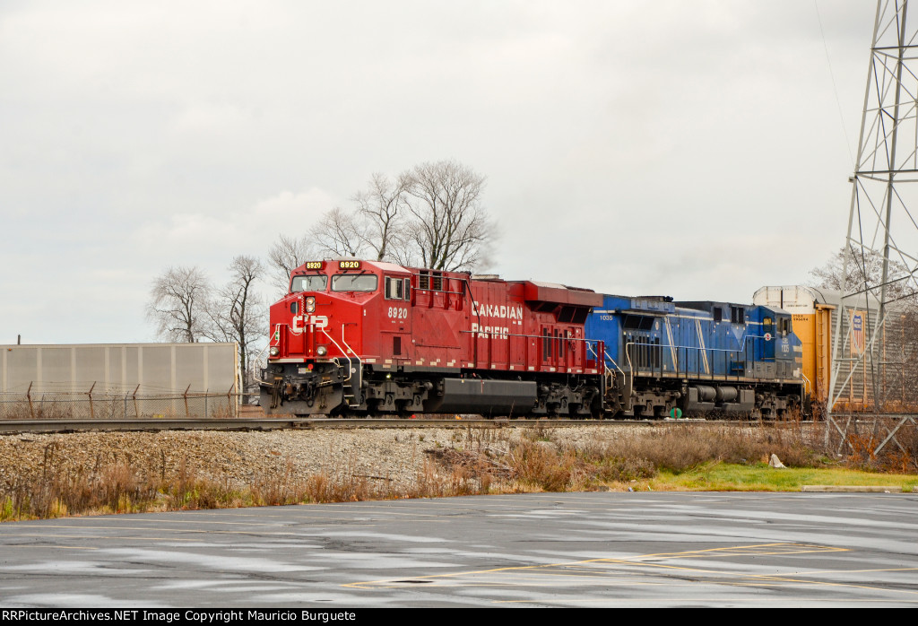 CP ES44AC & CEFX AC44CW Locomotives in the yard